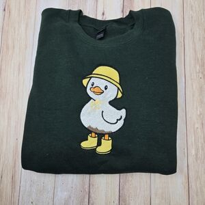 Embroidered Muddy Duck with hat and boots Women Green Sweater Size Large